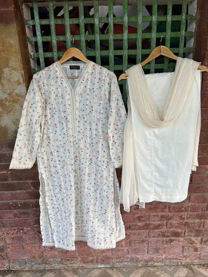 Ivory Chikankari 2 Piece Suit